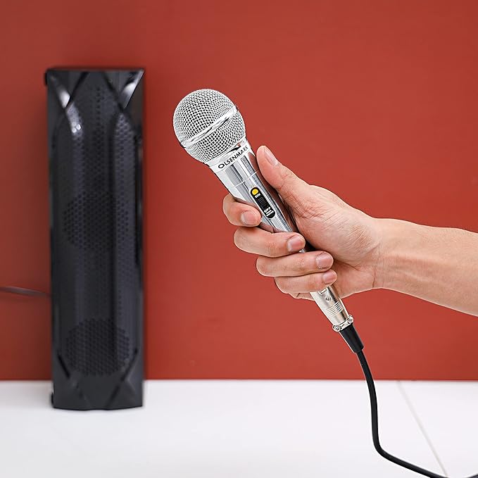 Professional Dynamic Wire Microphone