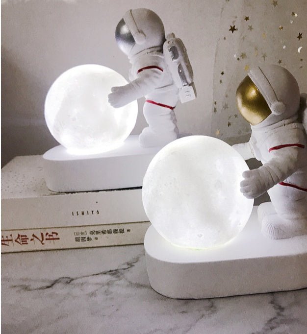 Astronaut Night Light
