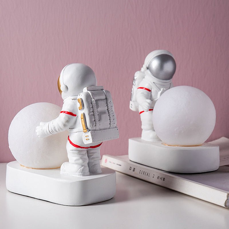 Astronaut Night Light