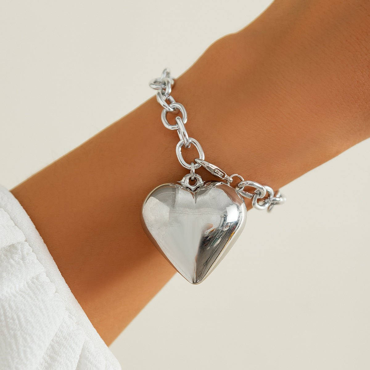 Love Acrylic Pendant Necklace