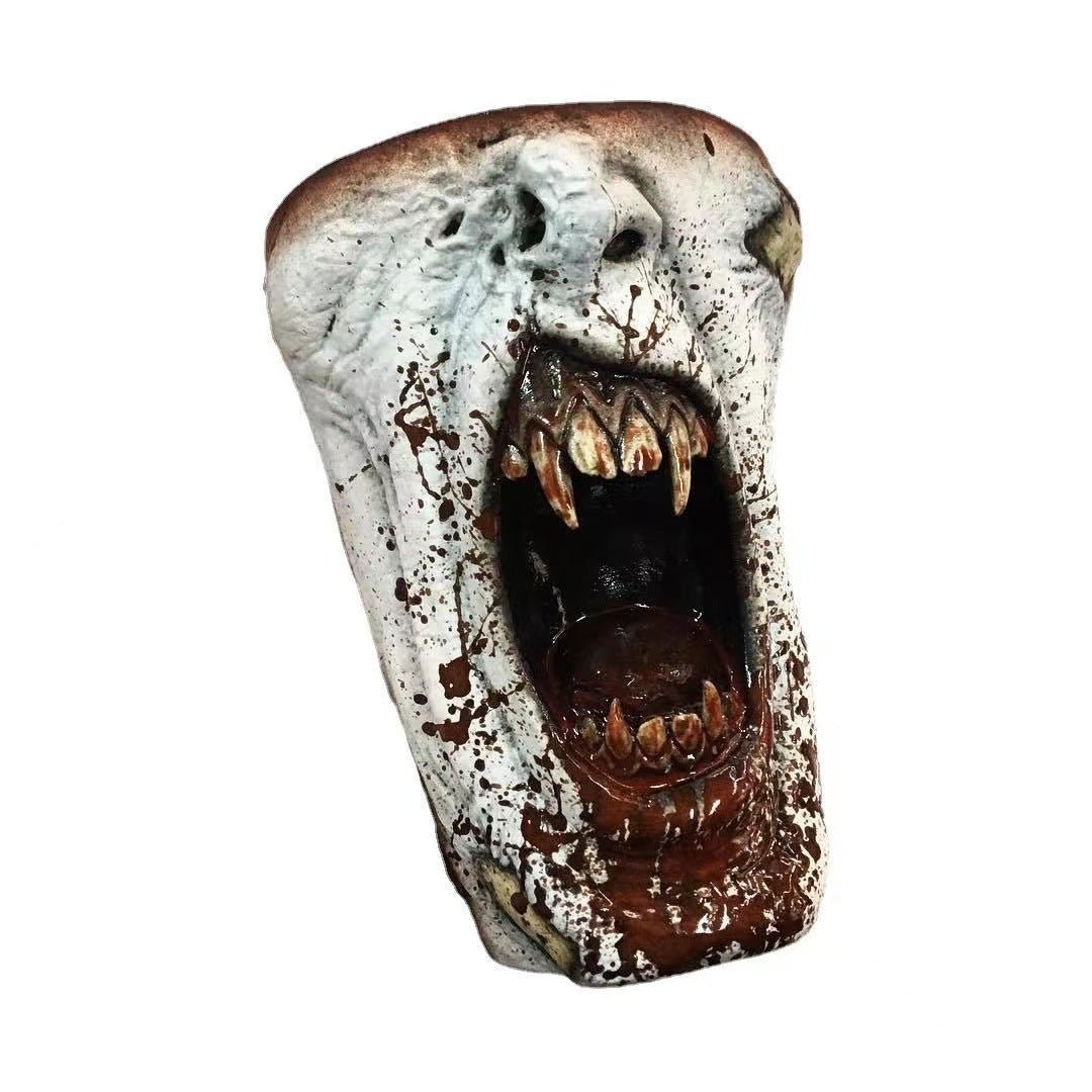 Handmade Gothic Vampire Half Face Mug - Zambeel