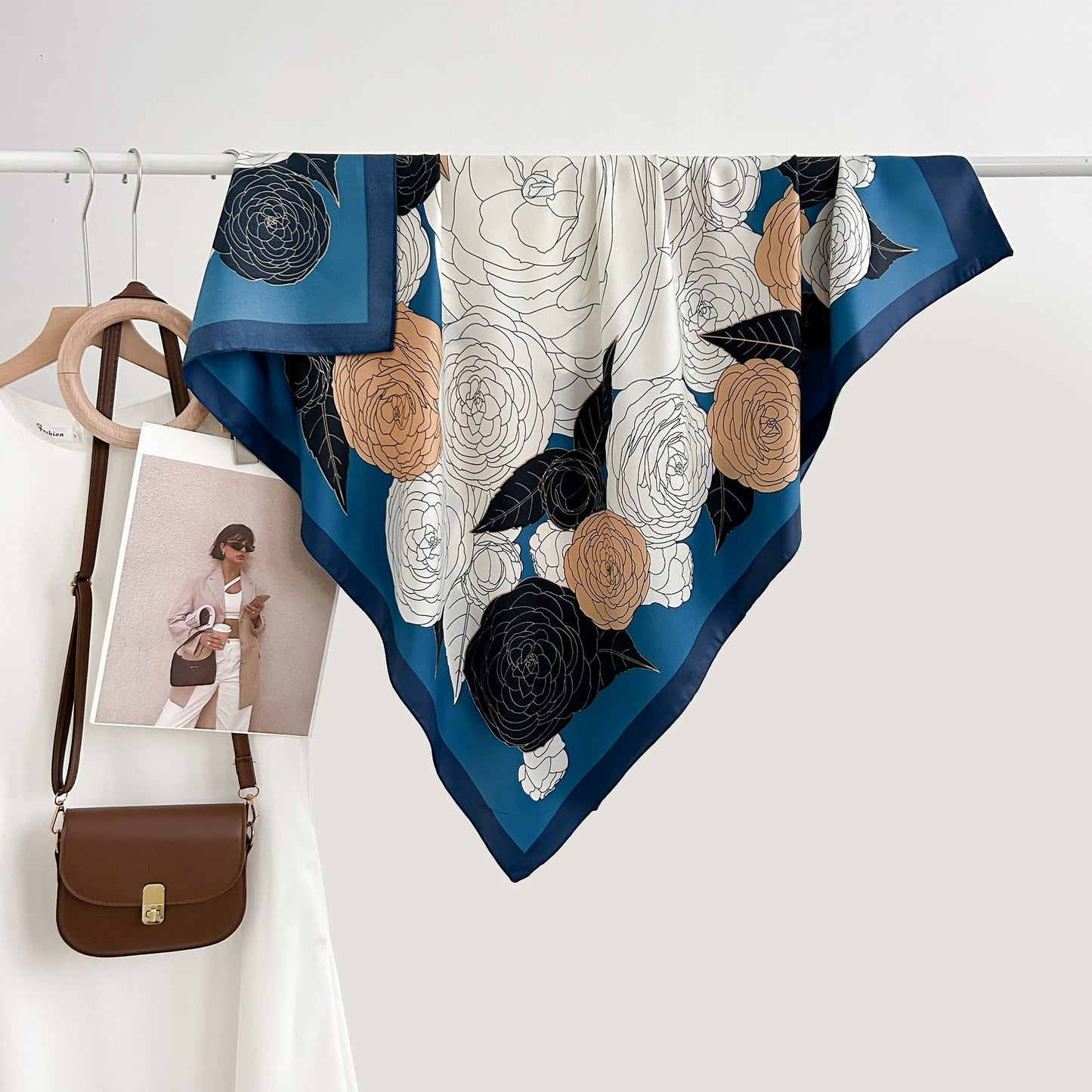 High - profile High - grade Korean Color Matching Floral Printed Scarf - Zambeel