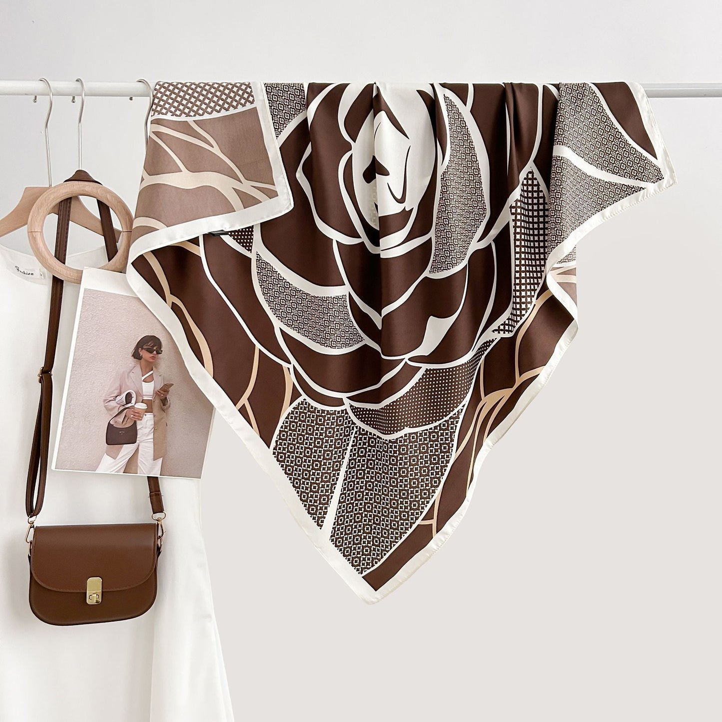Retro Minority Elegant Graceful Outer Shawl - Zambeel