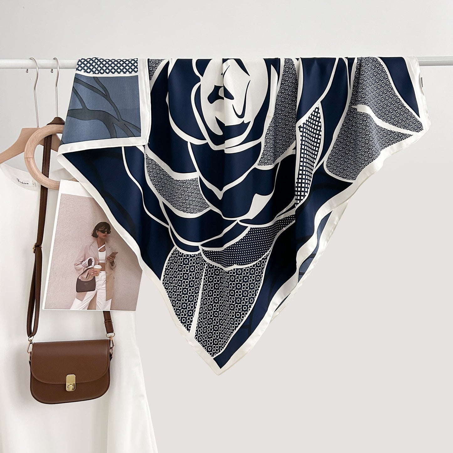 Retro Minority Elegant Graceful Outer Shawl - Zambeel