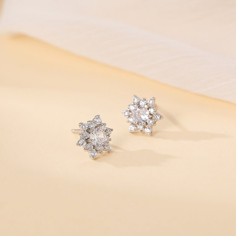 S925 Silver French Snowflake Zircon Stud Earrings